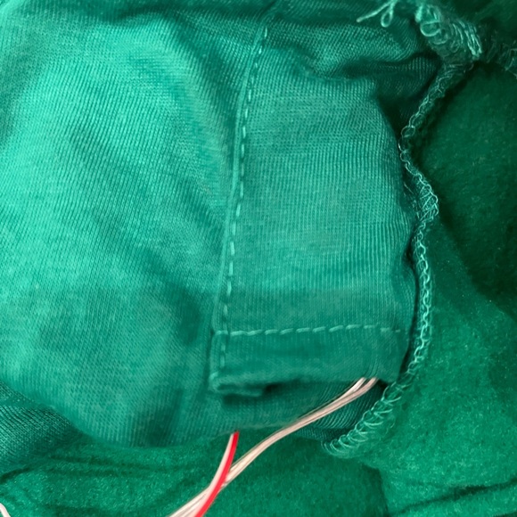 NWT Santa Claus, light up sweater green XL - Picture 6 of 6